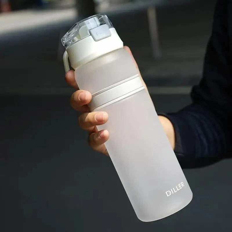 Portable Tritan Sports Water Bottle With Straw